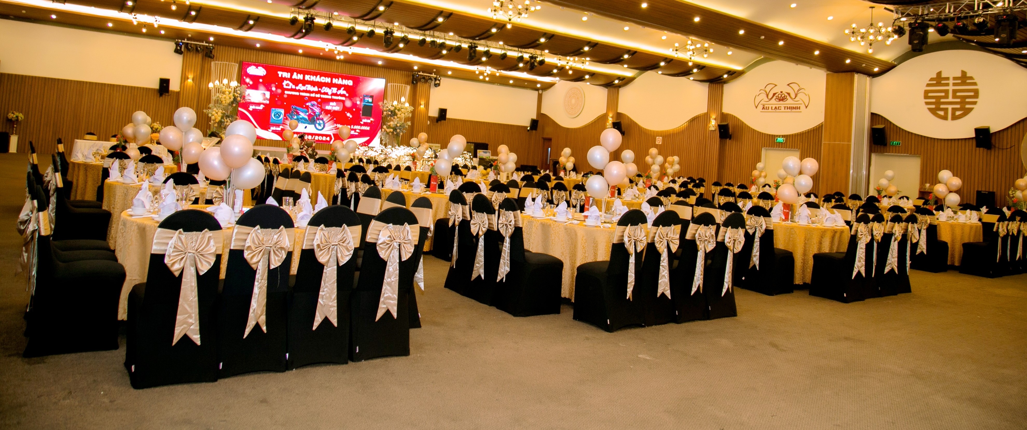 Đẳng cấp qua từng